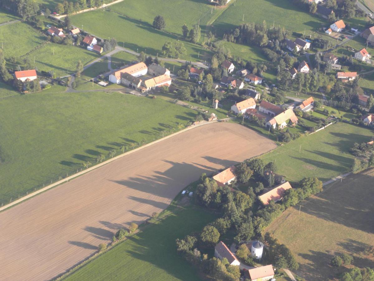 Fewo Muehlehof Konigshain Exteriör bild